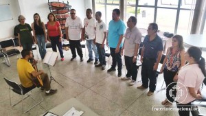 casa-luz-colina-coral-campo-belo-02