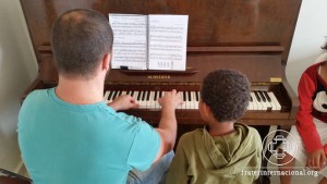 casa-luz-colina-musica-classica-criancas-carentes-05