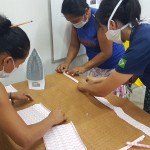 Produção de máscaras para abrigados venezuelanos