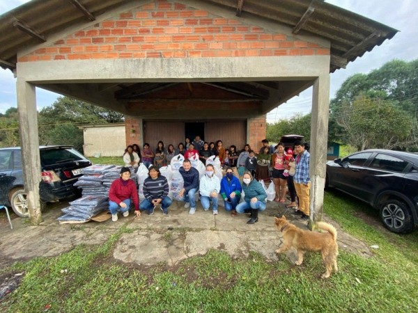 Comunidade Mbyá Guarani recebe doações da Rede-Luz Porto Alegre